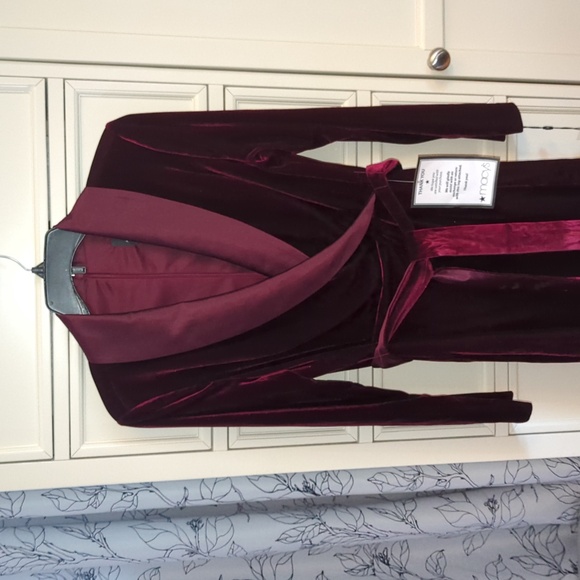 Adrianna Papell Dress - Picture 2 of 9